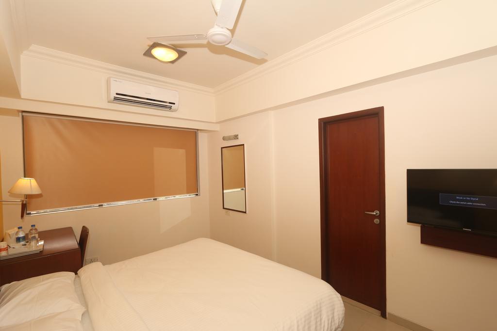 Thane Exterior foto